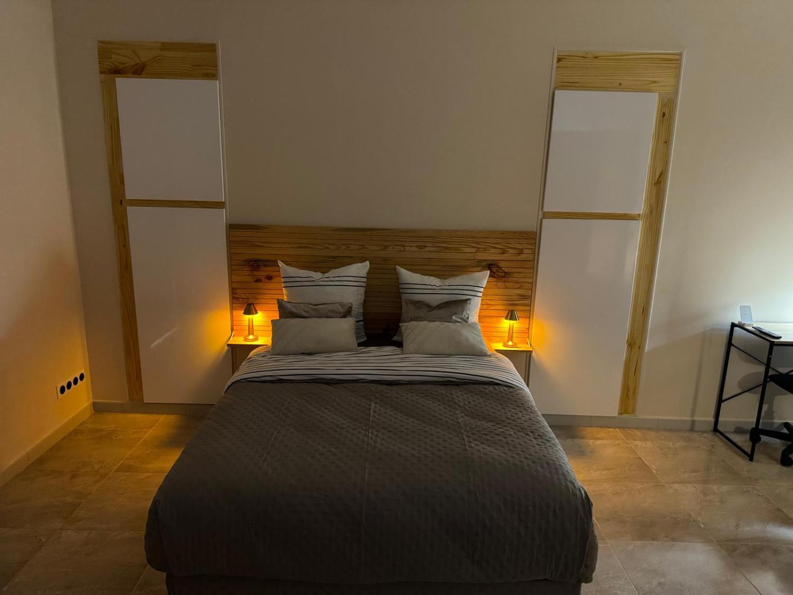 Appartement Luxe カンペール エクステリア 写真